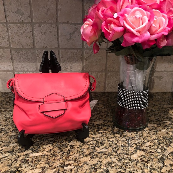 NWT💋MoDa NY👛 Shoulder & Crossbody purse - Picture 2 of 8